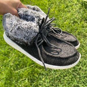 Hey Dude Britt Black Sneakers